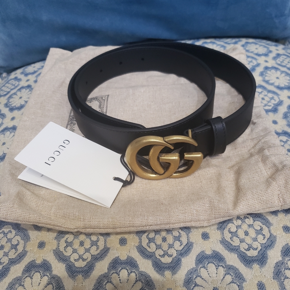 Gucci Double Logo belt (Authentic)